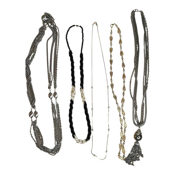 Vintage Necklaces Mixed Lot Silver Tone Gold Tone Various Eras Styles - Picture 3 of 5
